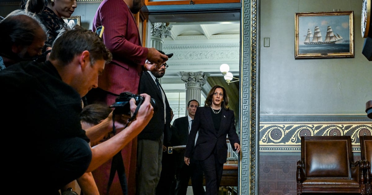 Kamala Harris press performances prompt more questions than answers