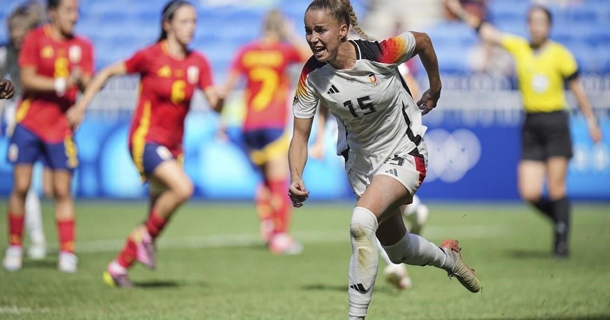 Berger saves Putellas penalty to clinch women's soccer bronze for Germany in 1-0 win over Spain