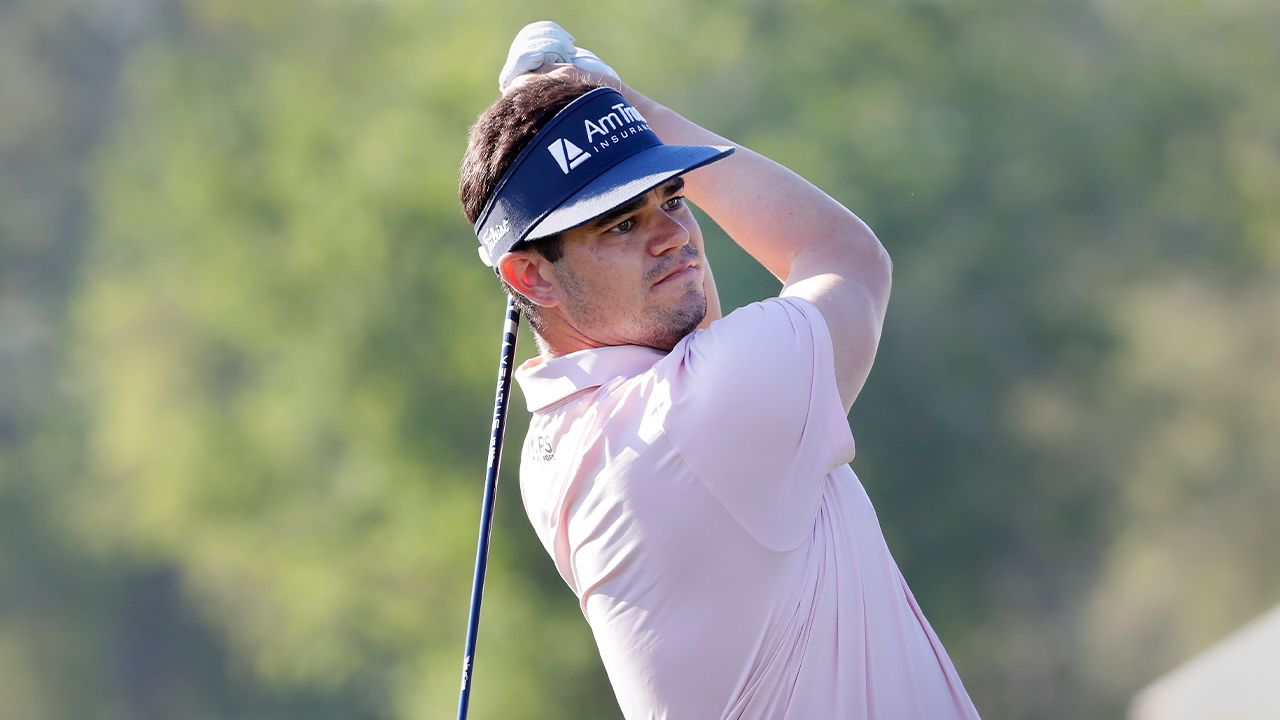 Hossler nearly cards sub-60 round, leads Wyndham Championship