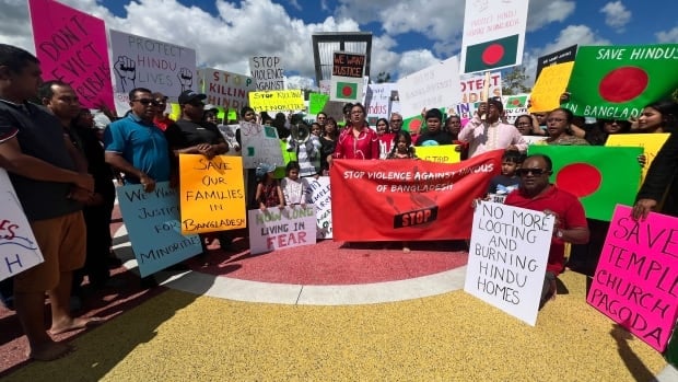 Bangladeshi Winnipeggers protest violence against religious minorities in their home country