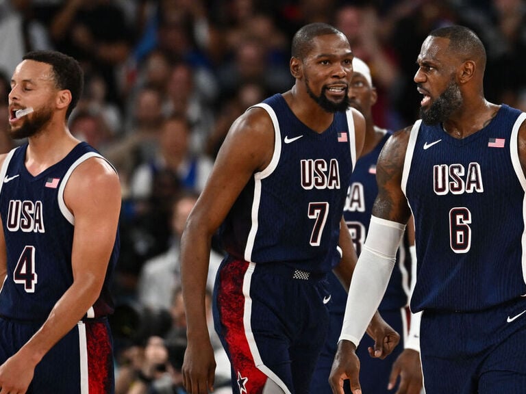 Team USA holds on to beat France, win 5th straight men's hoops gold