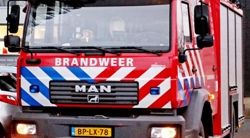 Fire in apartment complex in Leiden, 10 people rescued