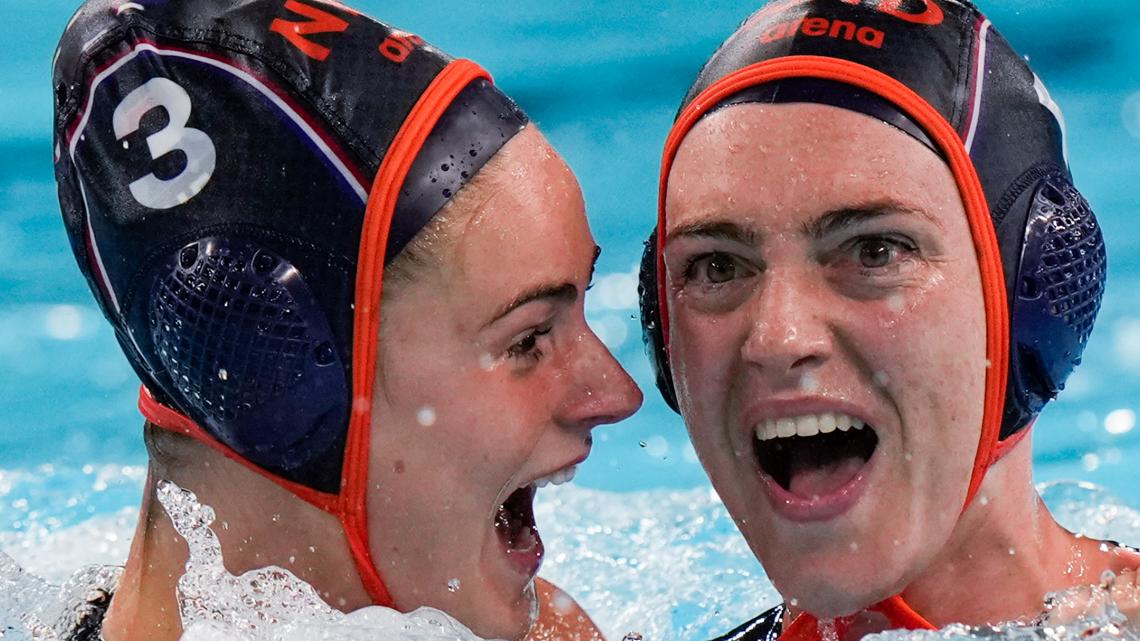 Netherlands beats US in bronze water polo match 11-10