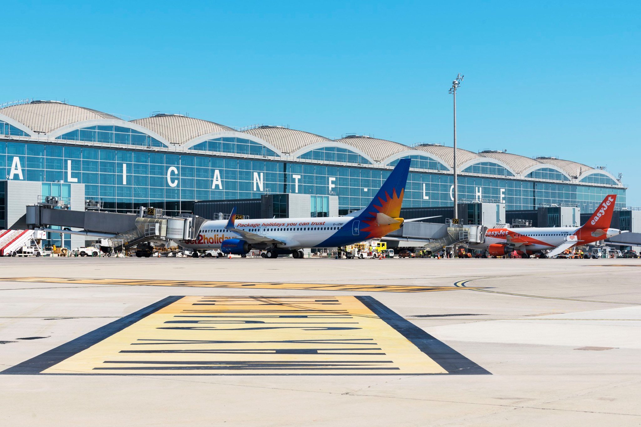 Storms cause cancellations and delays at Costa Blanca airport with travellers told to check for latest information