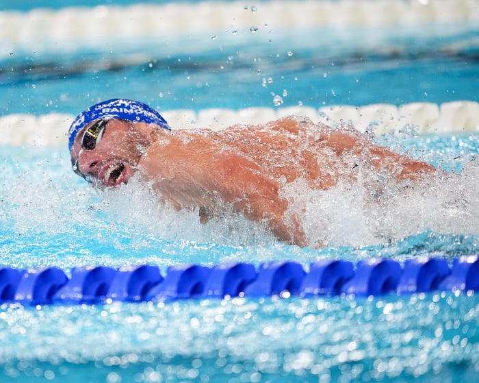 Paris: Alberto Amodeo gold in 400 freestyle S8