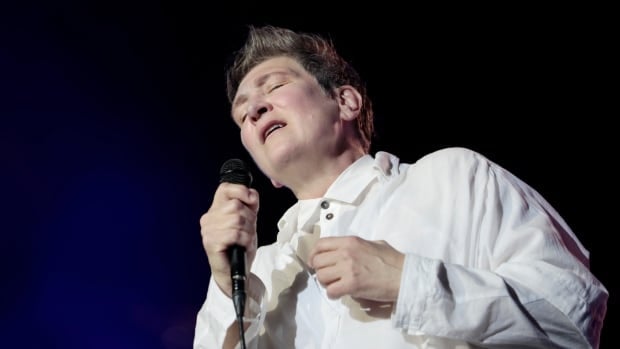 Alberta-born k.d. lang to reunite with Reclines for first time in 35 years at CCMA Awards