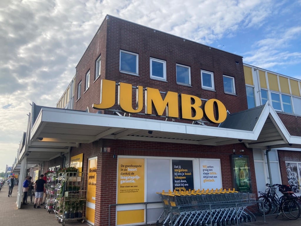 Former Jumbo boss faces money laundering charges: FD