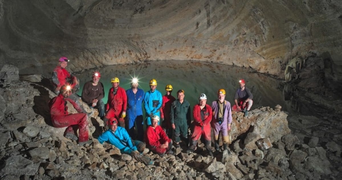 Czech expedition to explore possibly world's largest underground thermal lake