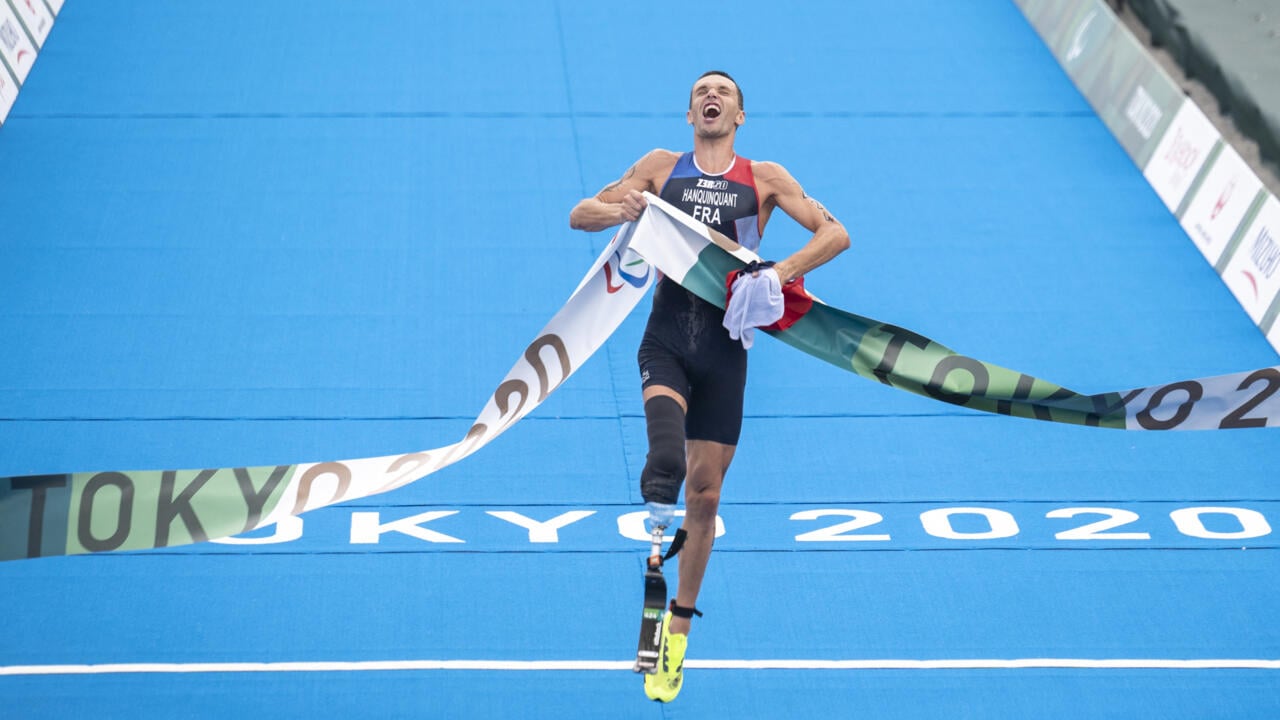 Who are the French athletes competing in the Paris Paralympic Games?