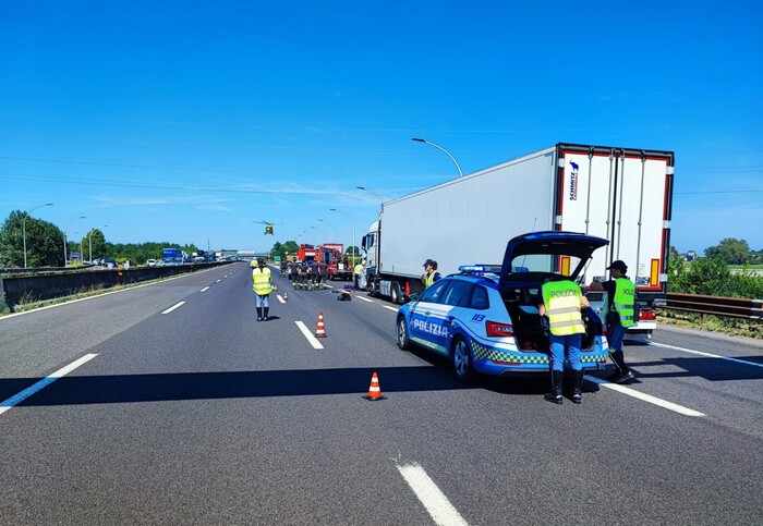 At least 20 injured in major A23 highway accident