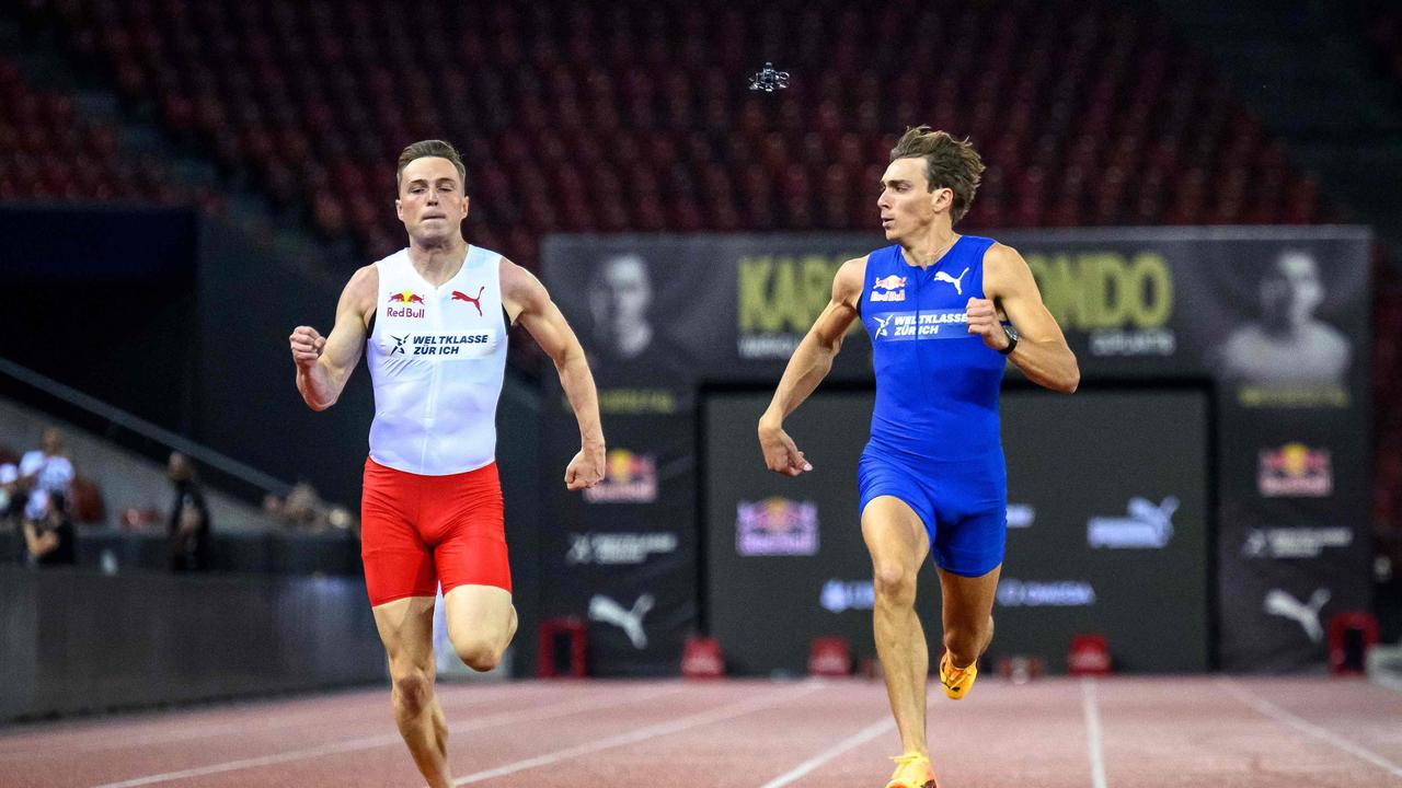 Armand Duplantis beats Karsten Warholm in exhibition 100m, video, reaction, Sweden shirt punishment