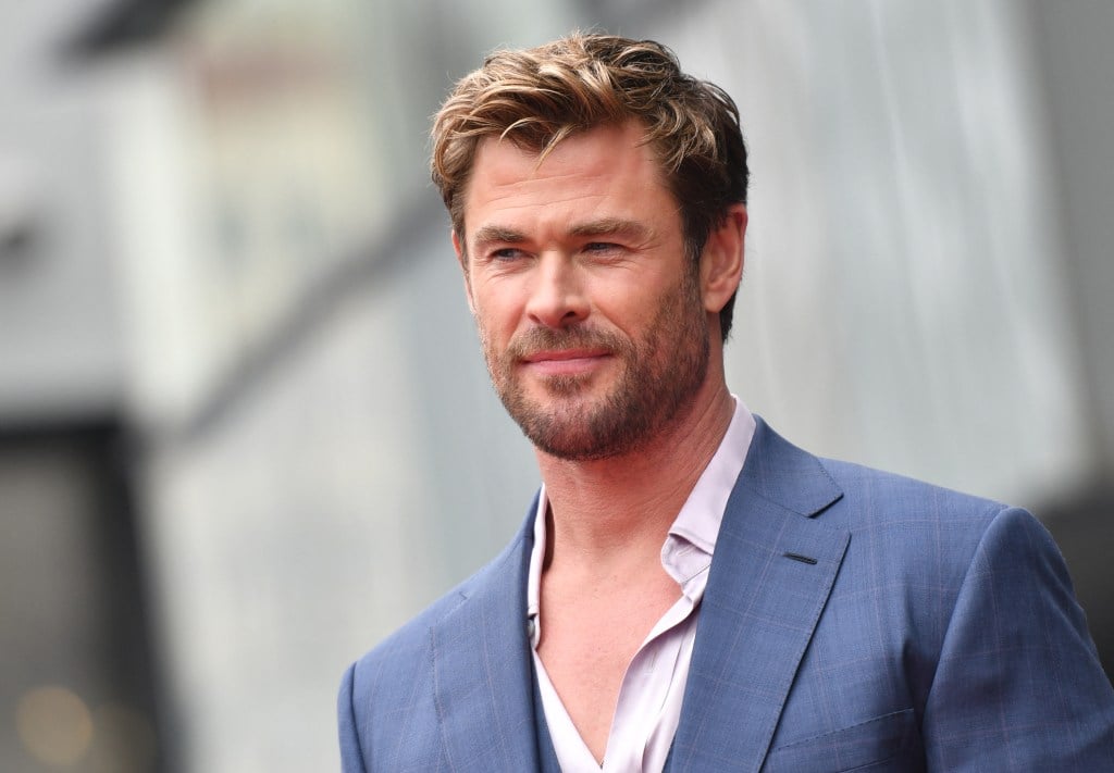 Chris Hemsworth makes surprise appearance at Ed Sheeran concert in Romania