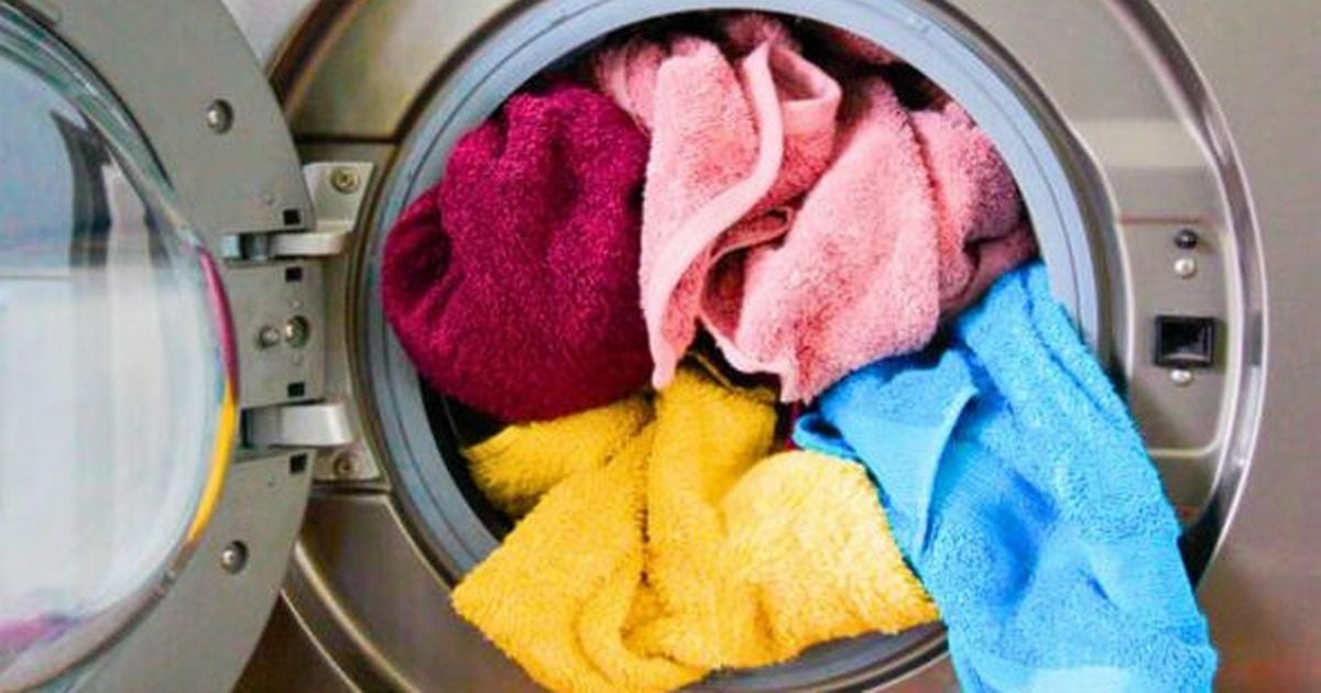 How to naturally soften towels and make them fluffy again with just 2 ingredients