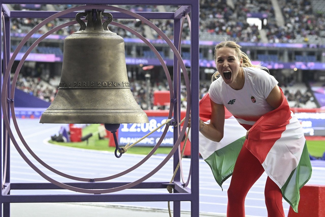 Sensational: Hungarian Luca Ekler clinches gold at Paris Paralympics!