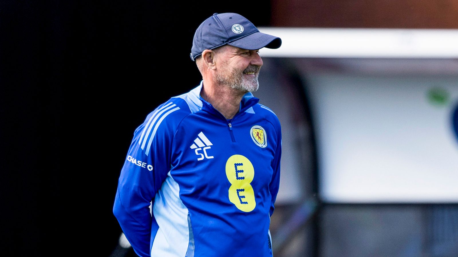 'Evolution not revolution' for Clarke | Robertson urges Scotland to 'move on'