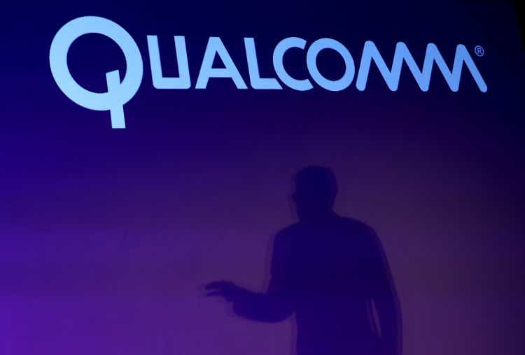 Qualcomm eyes pockets of Intel design business - report (NASDAQ:QCOM)