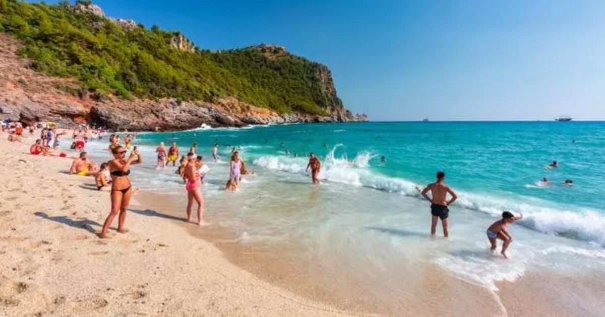 UK tourists warn Turkey will be 'empty' next year after spotting problem this summer