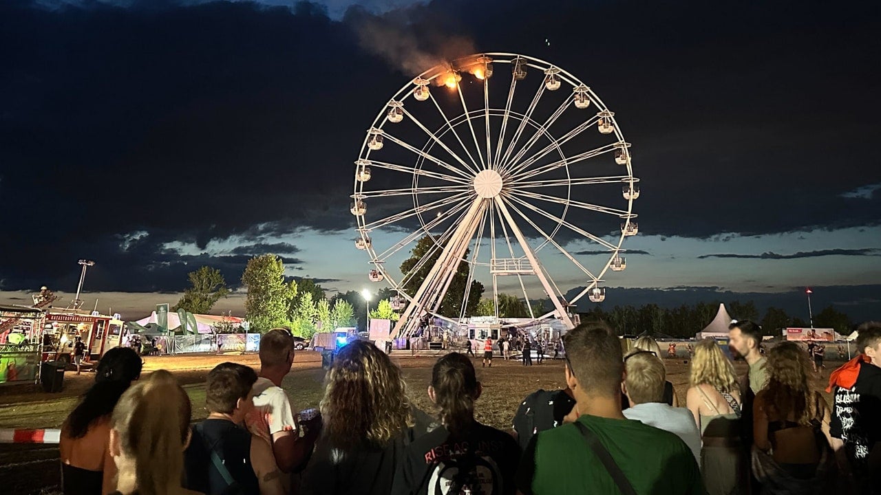 Over 30 People Injured in Ferris Wheel Fire at Highfield Festival in Germany