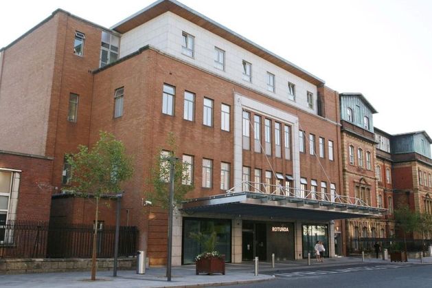 Large take-up of RSV jab for babies in Rotunda Hospital on first day of roll-out