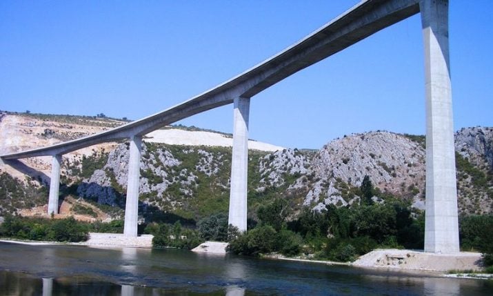 New Herzegovina bridge links to Croatian motorway