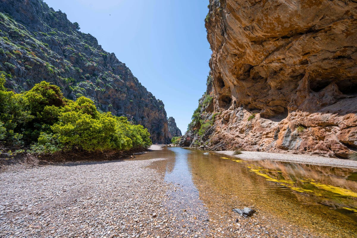 Body found in search for second British hiker on Spanish island of Majorca