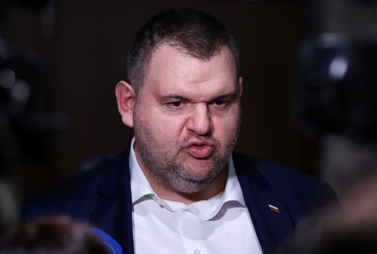 MRF Floor Leader Peevski Accuses President Radev of Interfering with Electoral Process