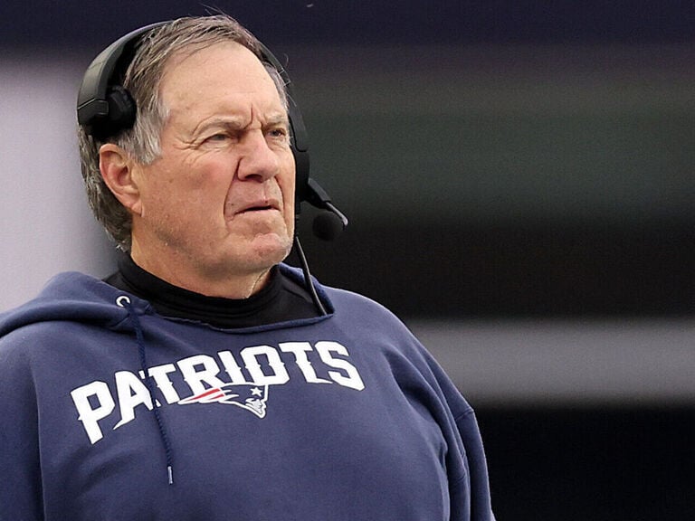 Report: Belichick hopes to coach in 2025 despite media opportunities