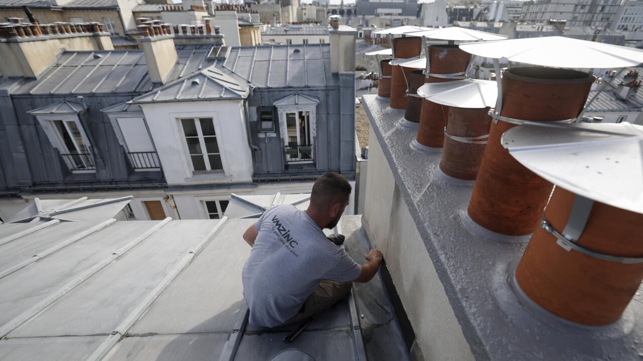 Paris seeks Unesco cultural heritage status for iconic zinc rooftops