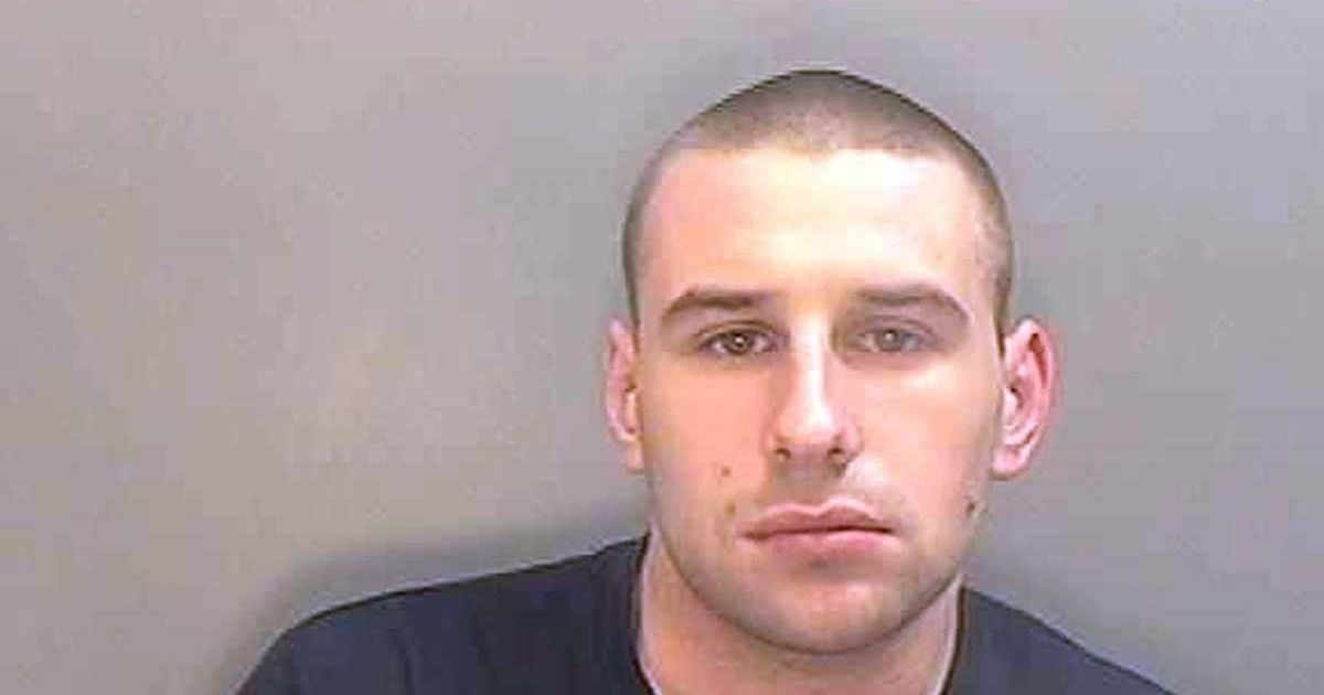 Violent prisoner 'on the run' after breakout from jail