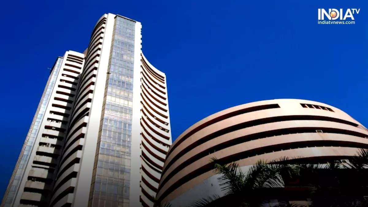 Stock markets: Sensex falls over 250 points, Nifty declines 85 points to 24,767 in early trade