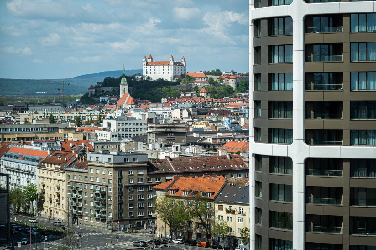 Demand for rental housing in Bratislava skyrocketing, spurred by students and limited mortgages