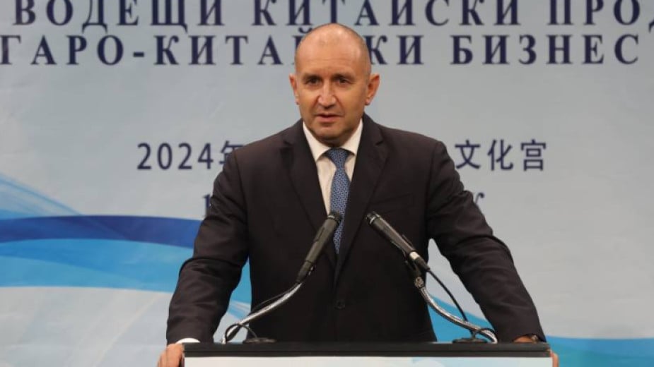 President Radev: Society expects politicians to stand for national interests