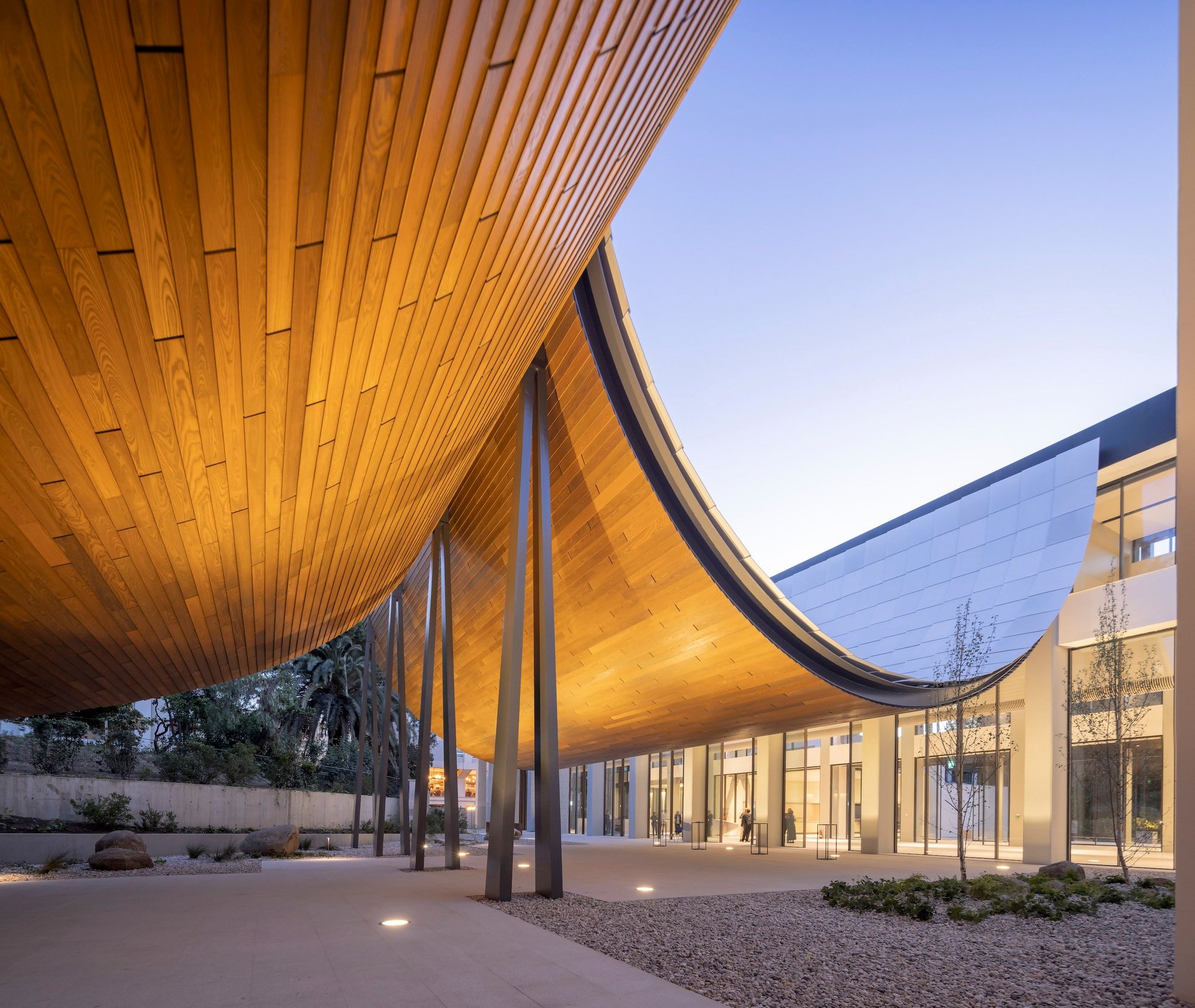 Centro de Arte Moderna Gulbenkian / Kengo Kuma & Associates + OODA + VDLA