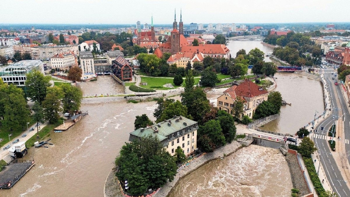 Floods Hit Central Europe Killing Over 24; Poland, Romania, Czechia, Austria Affected