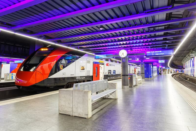 Swiss Rail plans weekend night trains between main centres