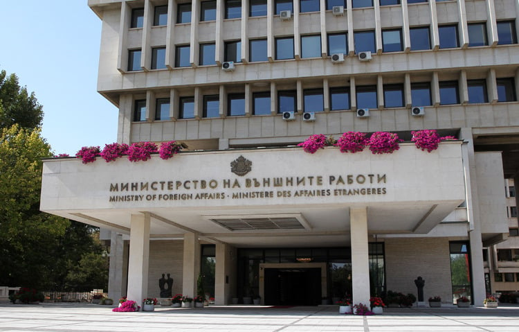 Foreign Ministry Sets Up Working Group for Bulgarian Nationals Seeking Assistance in Returning to Bulgaria from Lebanon