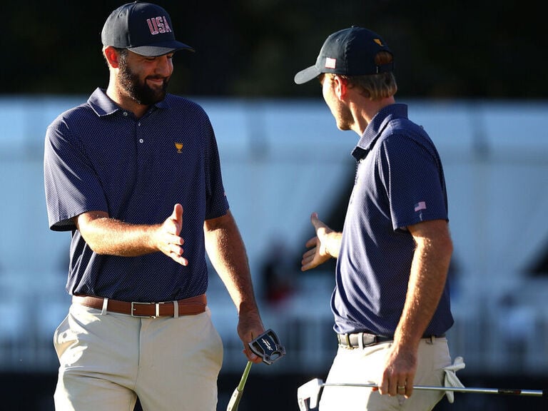 USA takes 4-point lead to Sunday at Presidents Cup