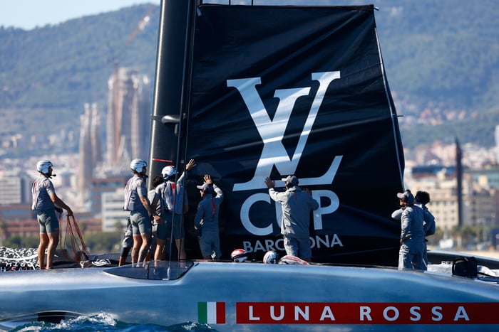 Vuitton Cup Final: Luna Rossa beats Ineos Britannia