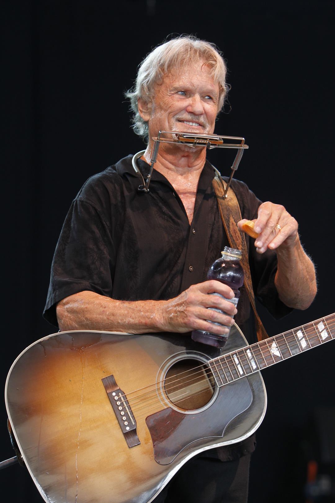 Kris Kristofferson Is Dead at 88