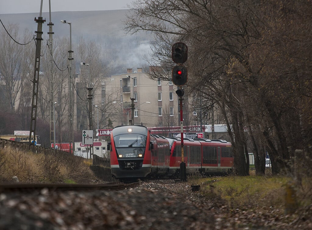 Good news: Train services resume on key railway line in Hungary after Danube flooding