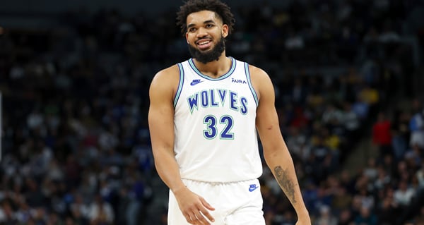 Trade Between Knicks-Wolves-Hornets Not Yet Completed