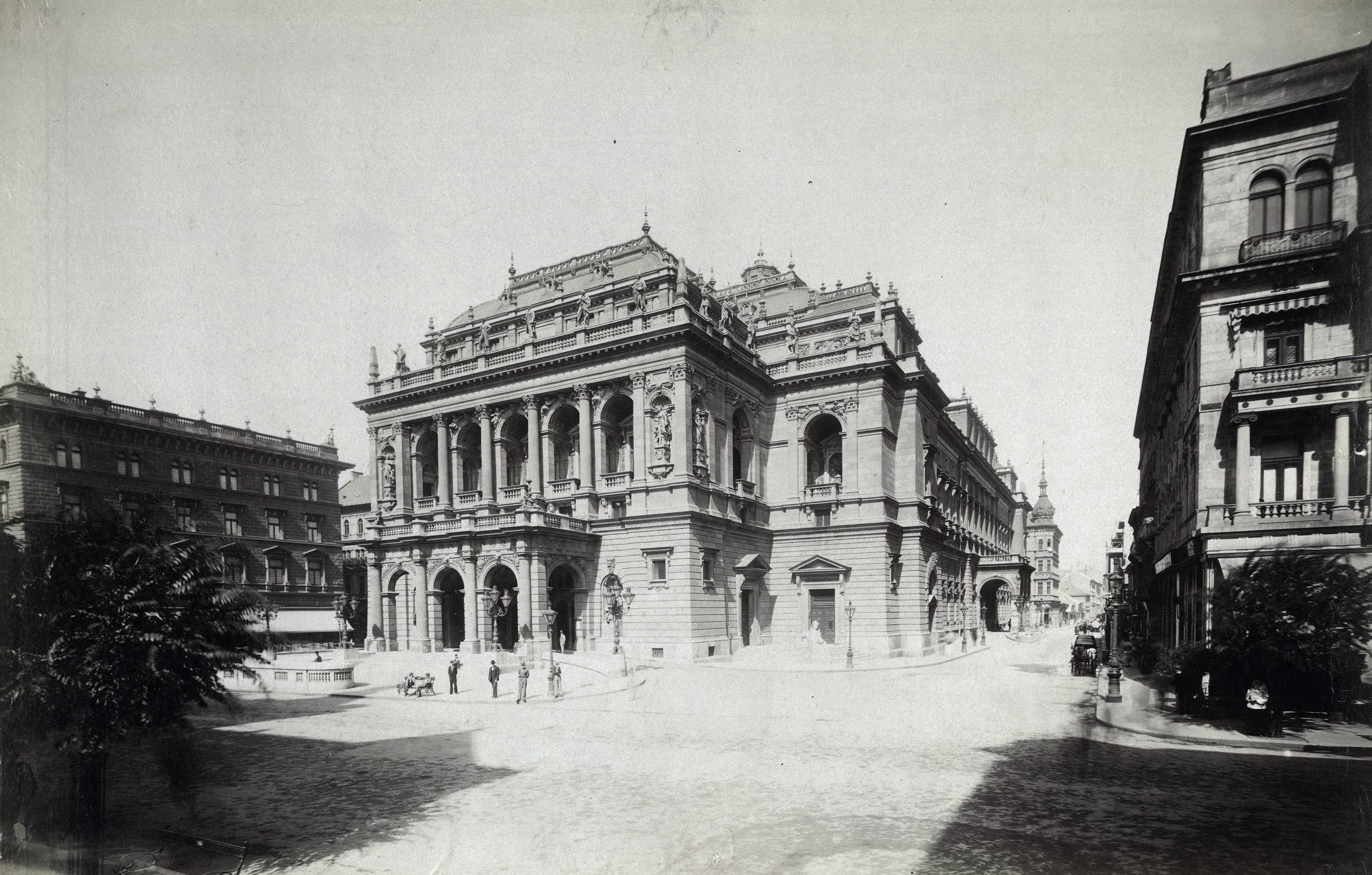 Festive Concert Marks 140th Anniversary of the Hungarian State Opera