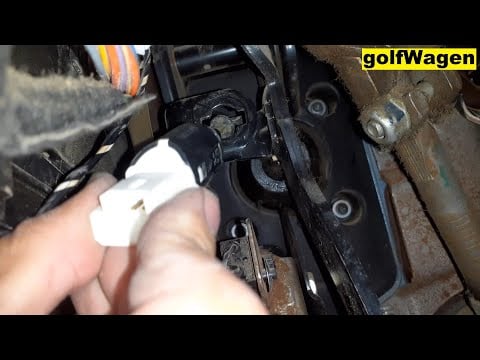 Citroen Berlingo Brake Switch replacement