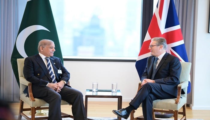 Pakistan, UK agree to promote bilateral ties in various sectors