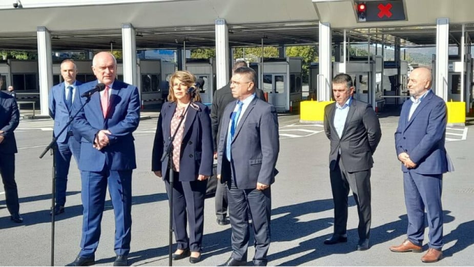 Renovated Kalotina checkpoint on the border with Serbia starts work