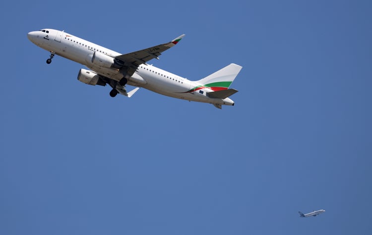 National Air Carrier Cancels Flights to, from Israel until End-October