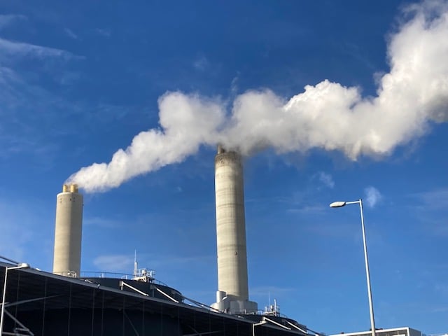 Dutch industry cuts C02 by reducing production not going green