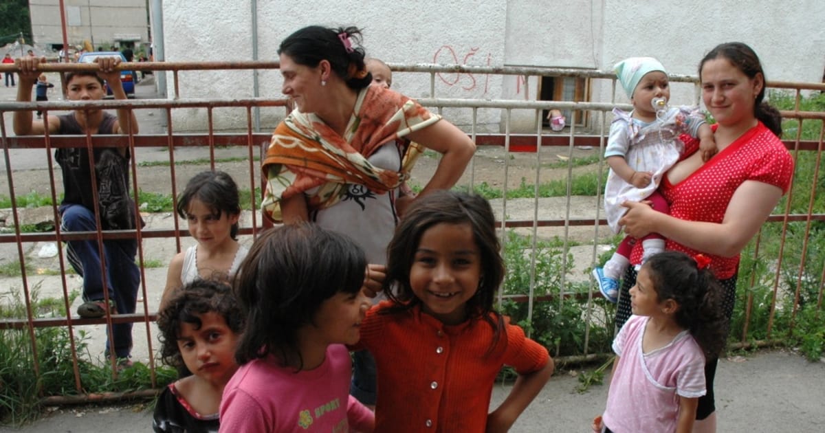 European Commission to Czechia: end discrimination of Roma children!