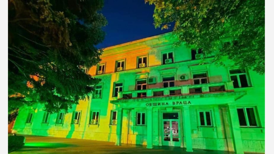 30 public buildings illuminated in green tonight to mark European Donation Day