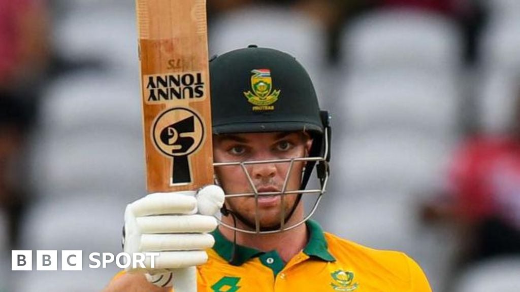 South Africa beat Ireland to secure series victory